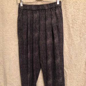 Lululemon harem type pants